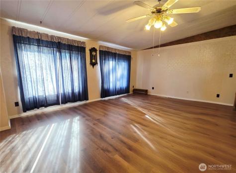 3611 I Street NE Auburn WA 98002