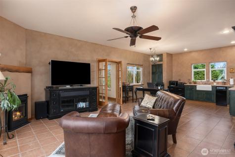 1939 49th Street Port Townsend WA 98368