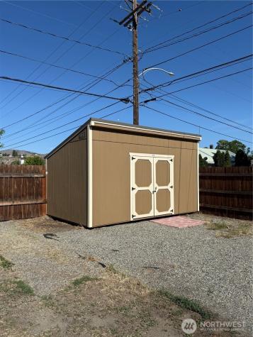 402 S Main Street Omak WA 98841
