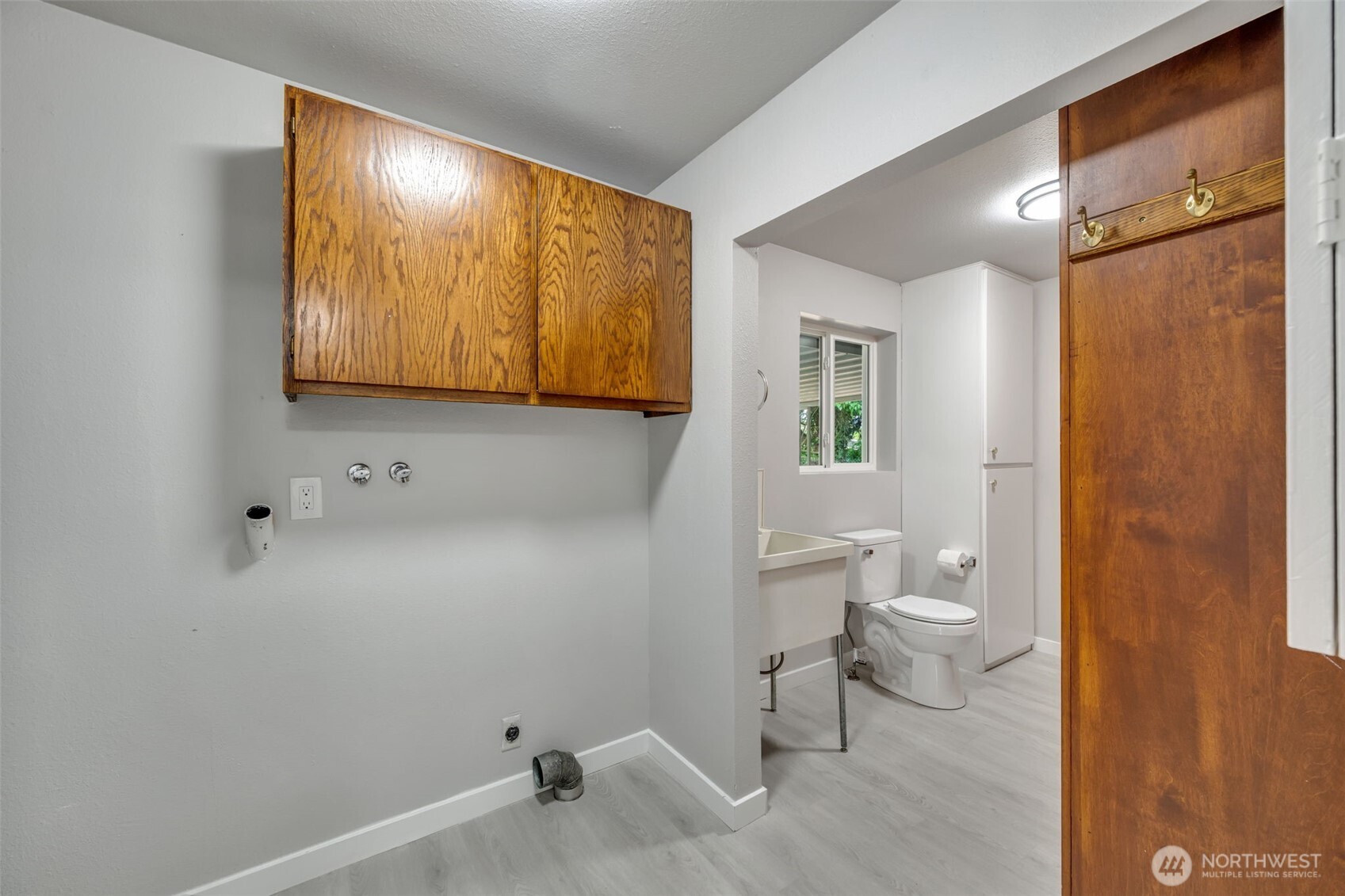 12833 9th Avenue SW Burien WA 98146