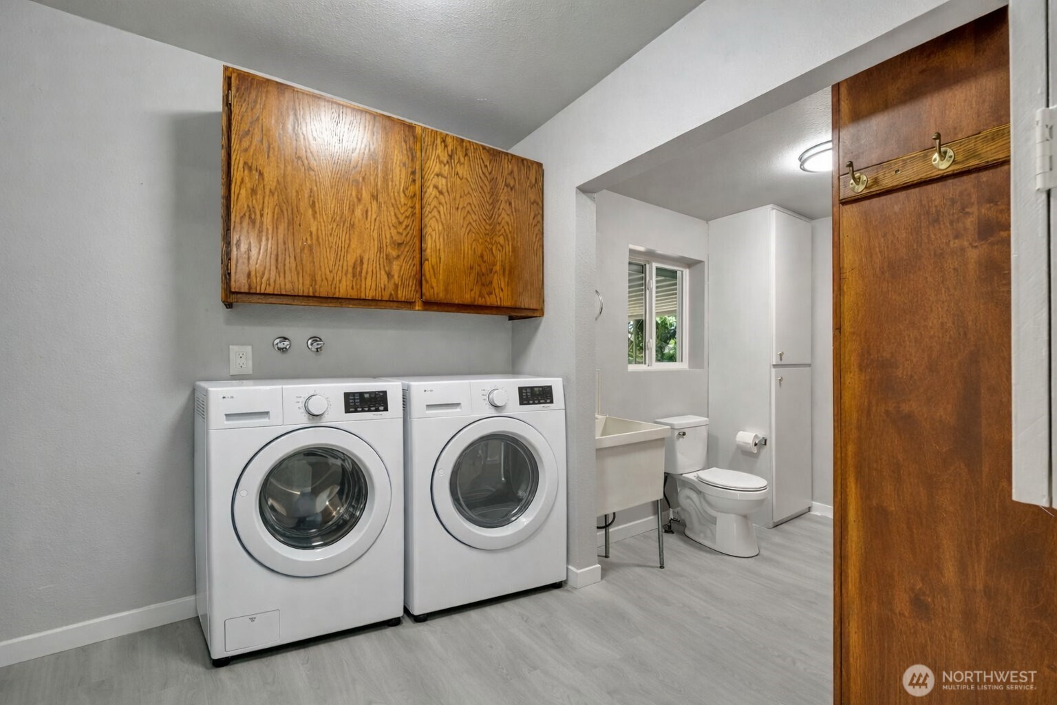 12833 9th Avenue SW Burien WA 98146