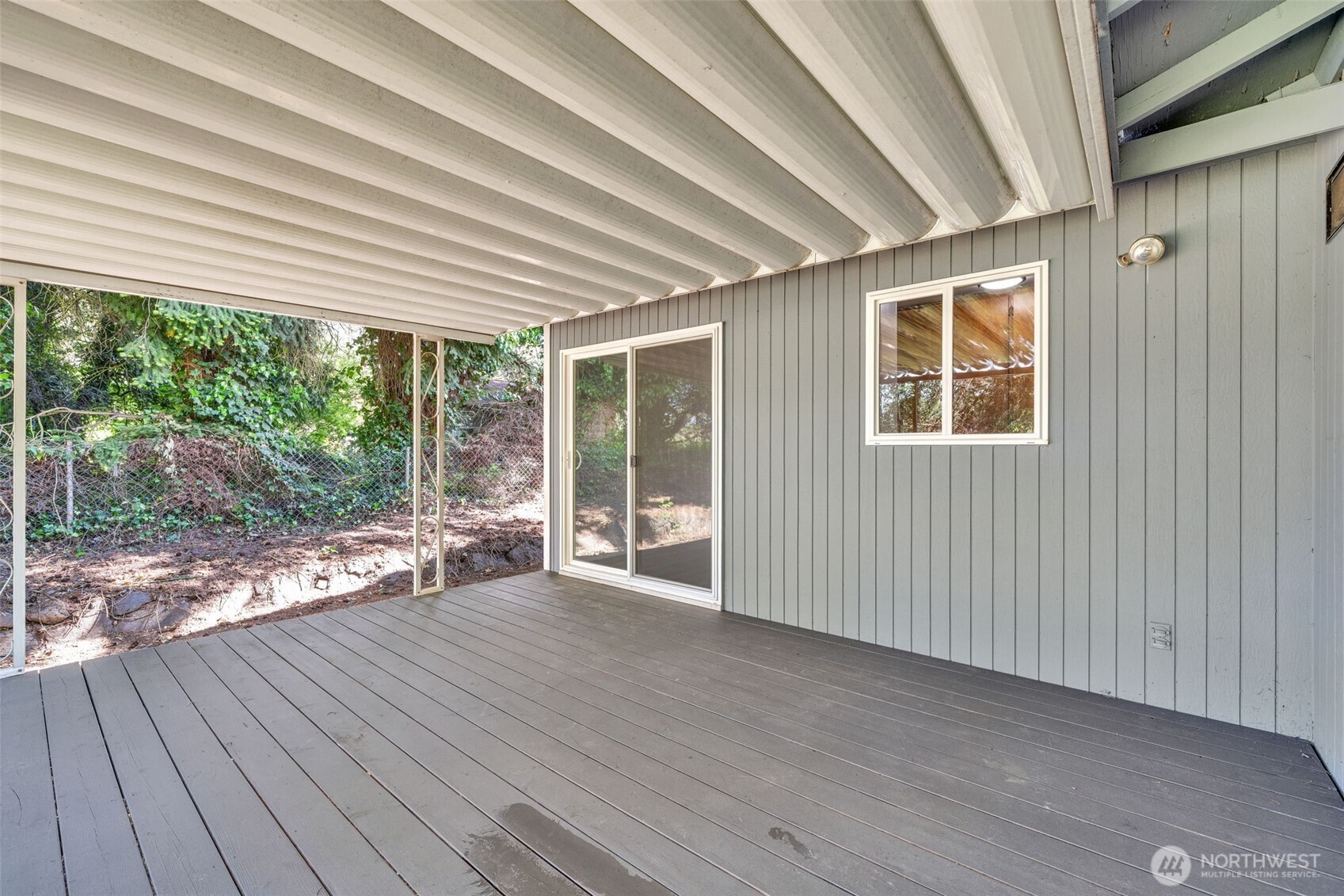 12833 9th Avenue SW Burien WA 98146