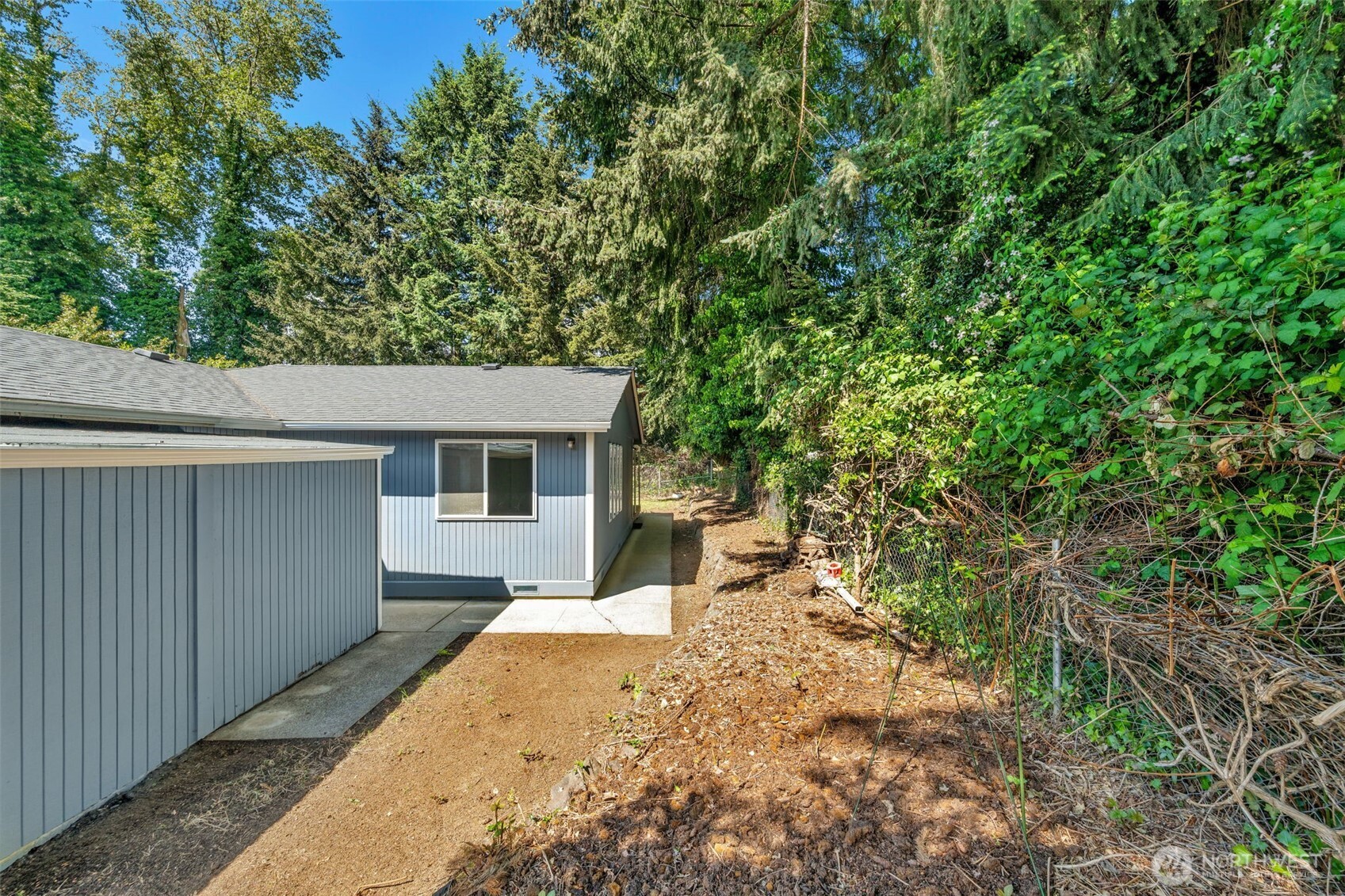 12833 9th Avenue SW Burien WA 98146