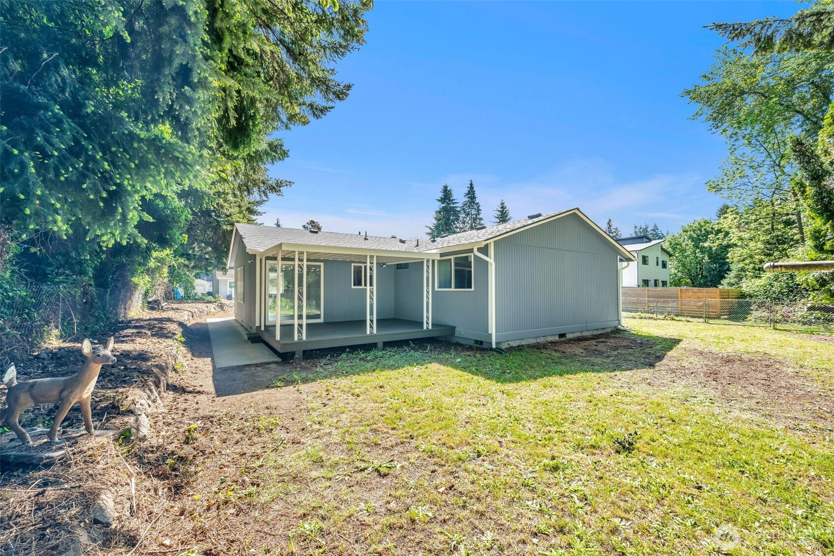 12833 9th Avenue SW Burien WA 98146
