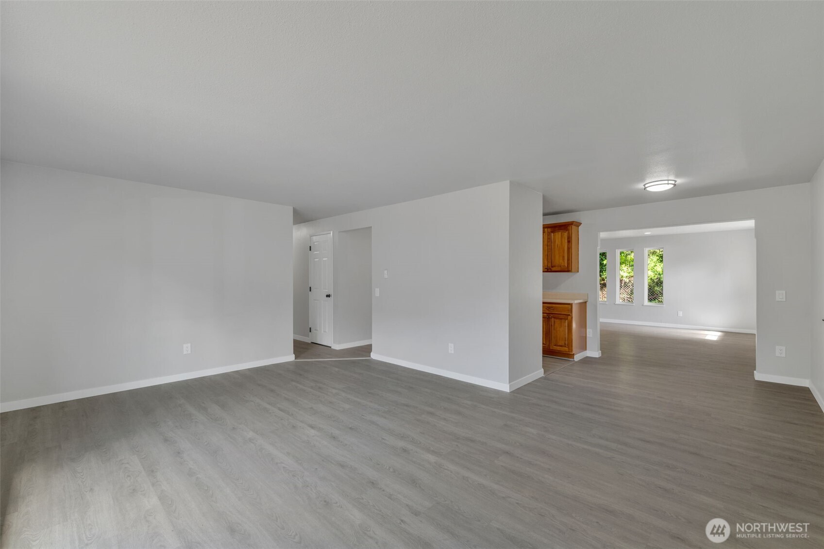 12833 9th Avenue SW Burien WA 98146