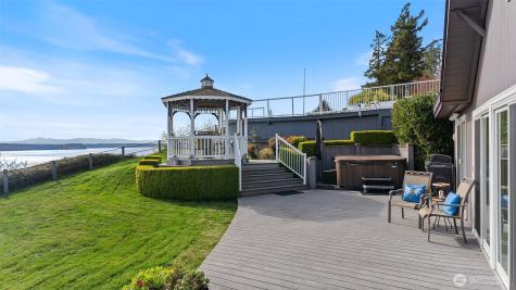 1406 Potlatch Beach Road Marysville WA 98271