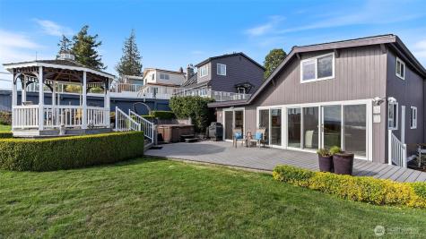 1406 Potlatch Beach Road Marysville WA 98271