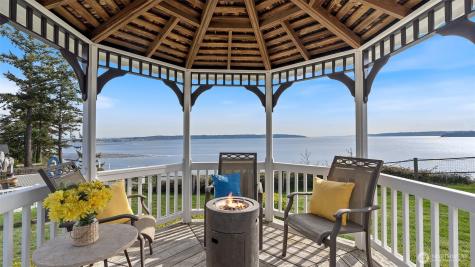1406 Potlatch Beach Road Marysville WA 98271