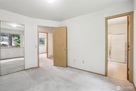 12515 NE 107th Place Kirkland WA 98033