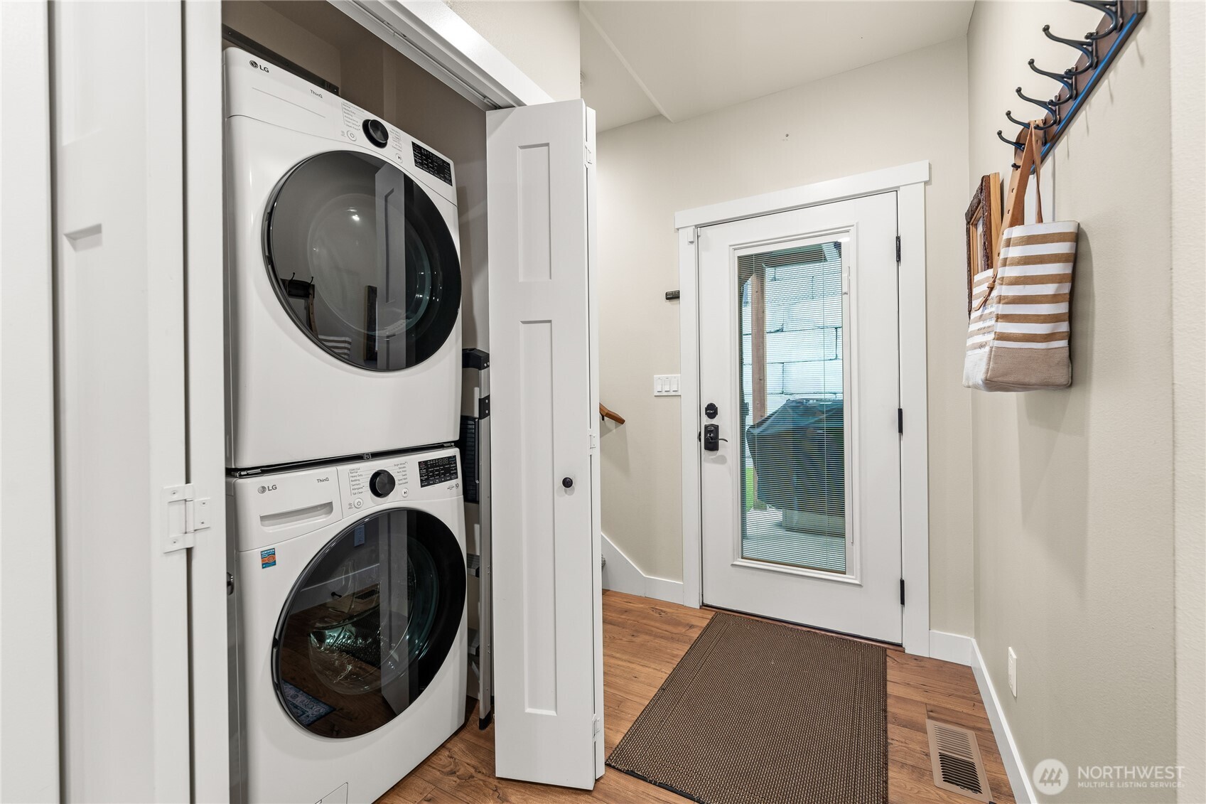34605 N Shore Drive Mount Vernon WA 98274