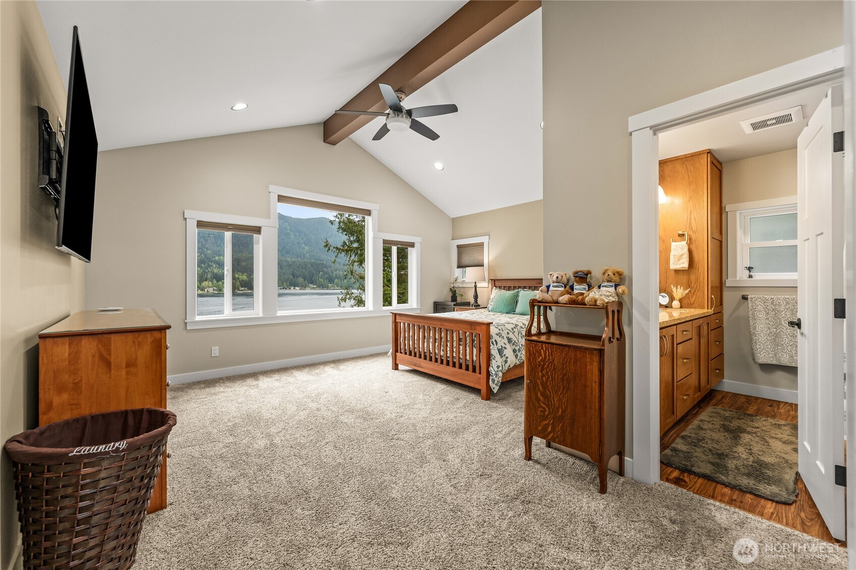 34605 N Shore Drive Mount Vernon WA 98274