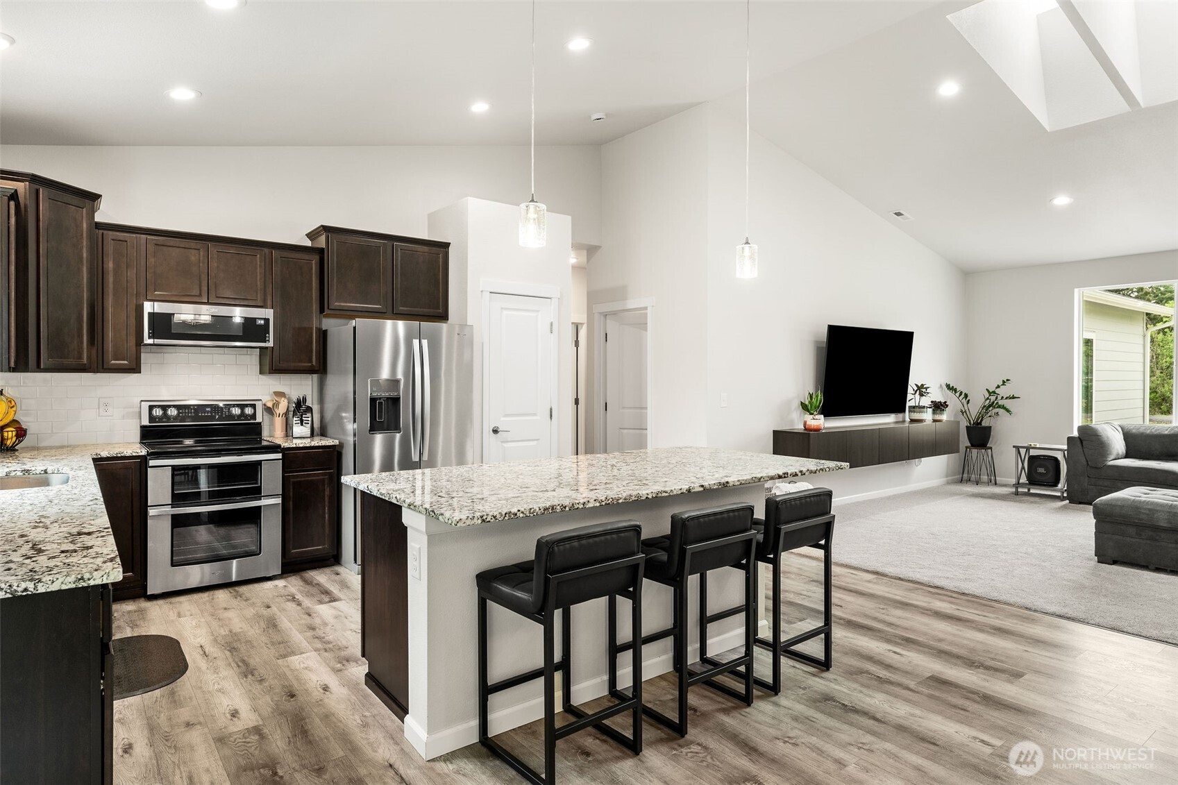 126 Otter Fox Lane Winlock WA 98596