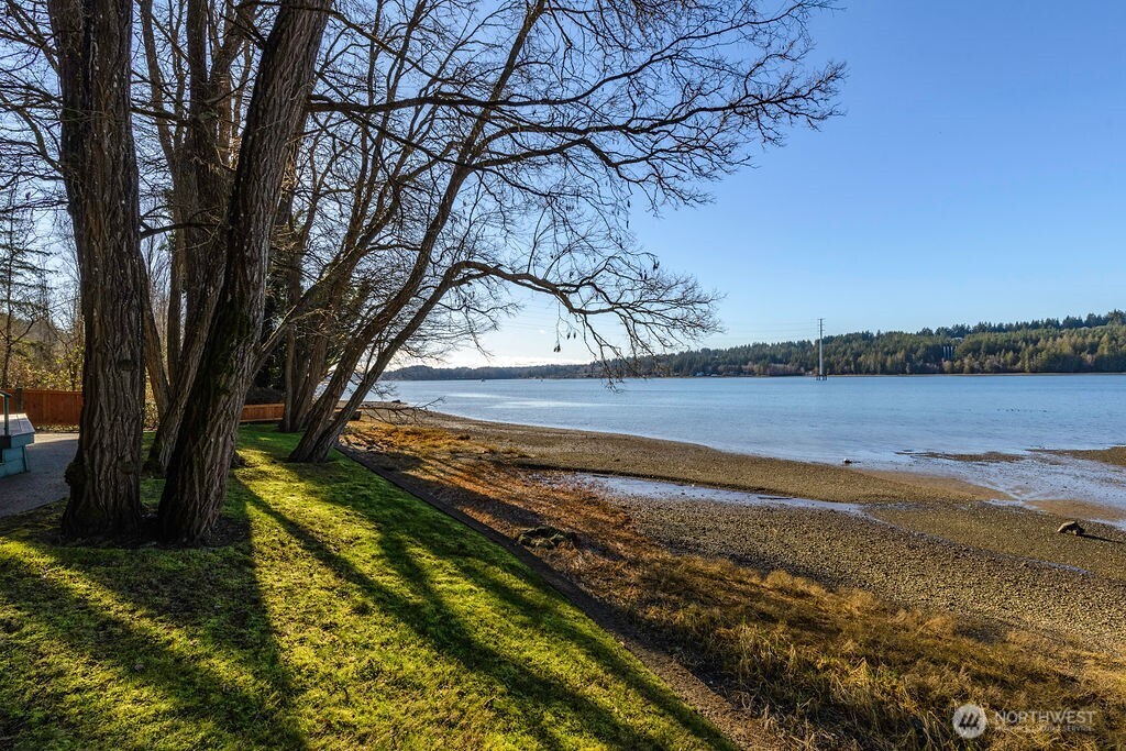 3250 E State Route 302 Belfair WA 98528