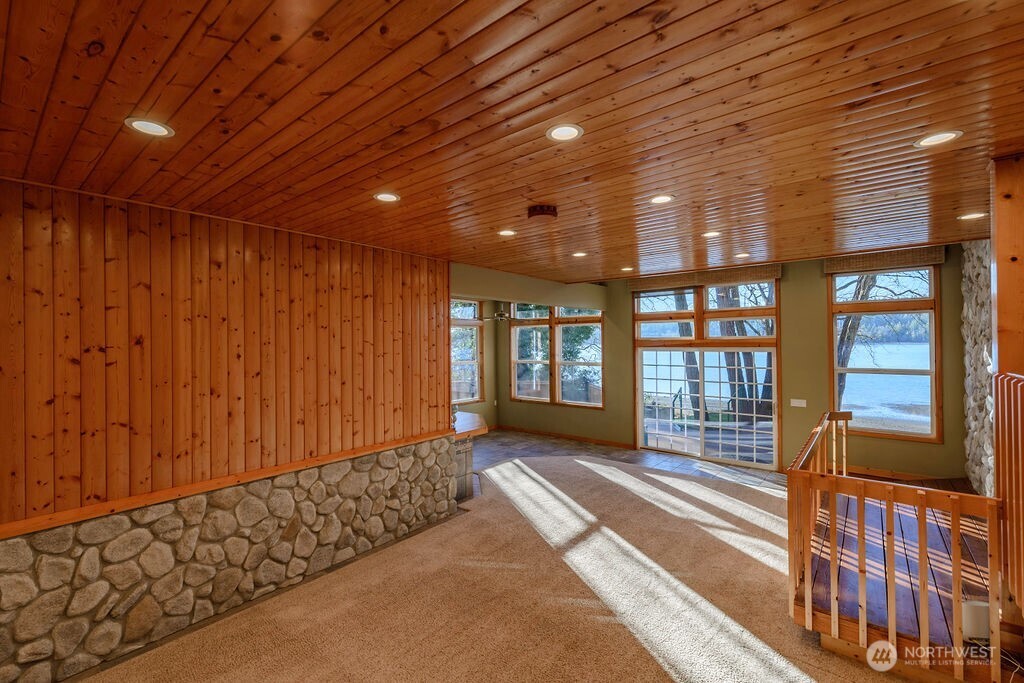 3250 E State Route 302 Belfair WA 98528