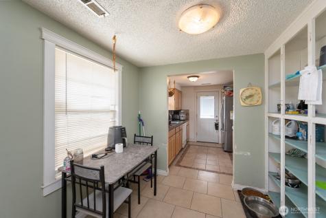 140 W Northshore Drive Moses Lake WA 98837