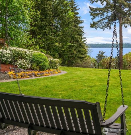8425 SW 216th Street Vashon WA 98070