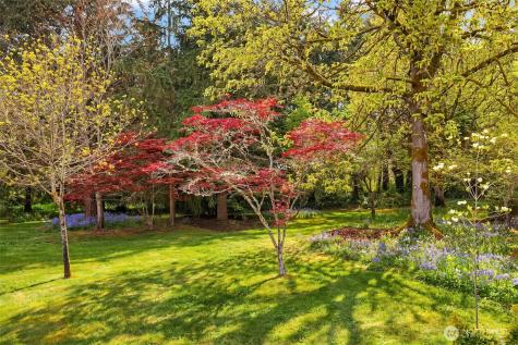 8425 SW 216th Street Vashon WA 98070