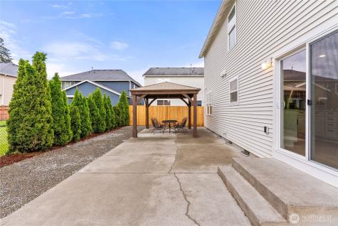 17811 E 114th Street Court Bonney Lake WA 98391