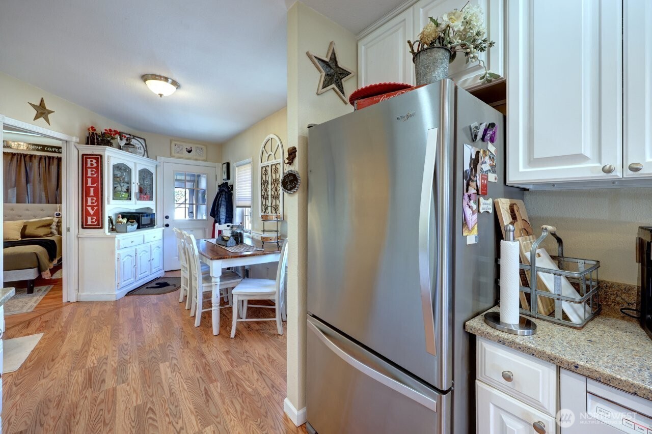 319 10th St NE Long Beach WA 98631