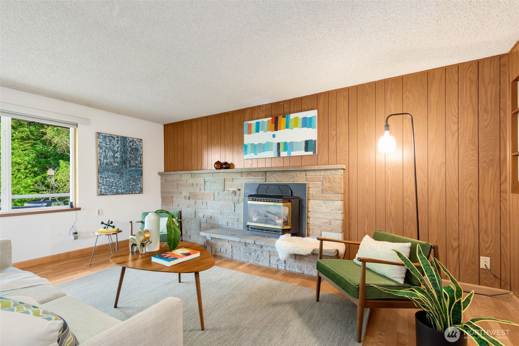 9912 51st Avenue S Seattle WA 98118