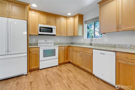 32226 39th Avenue S Federal Way WA 98001