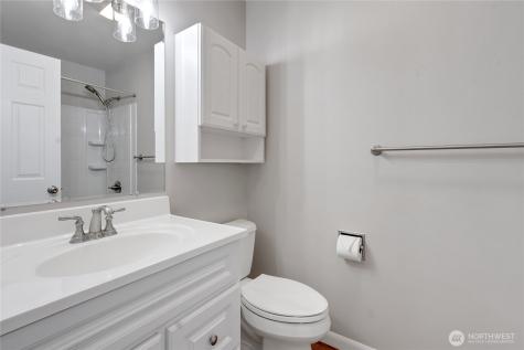 32226 39th Avenue S Federal Way WA 98001