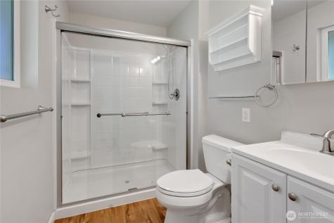 32226 39th Avenue S Federal Way WA 98001