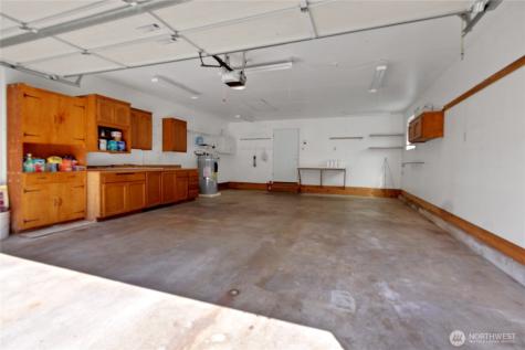 32226 39th Avenue S Federal Way WA 98001