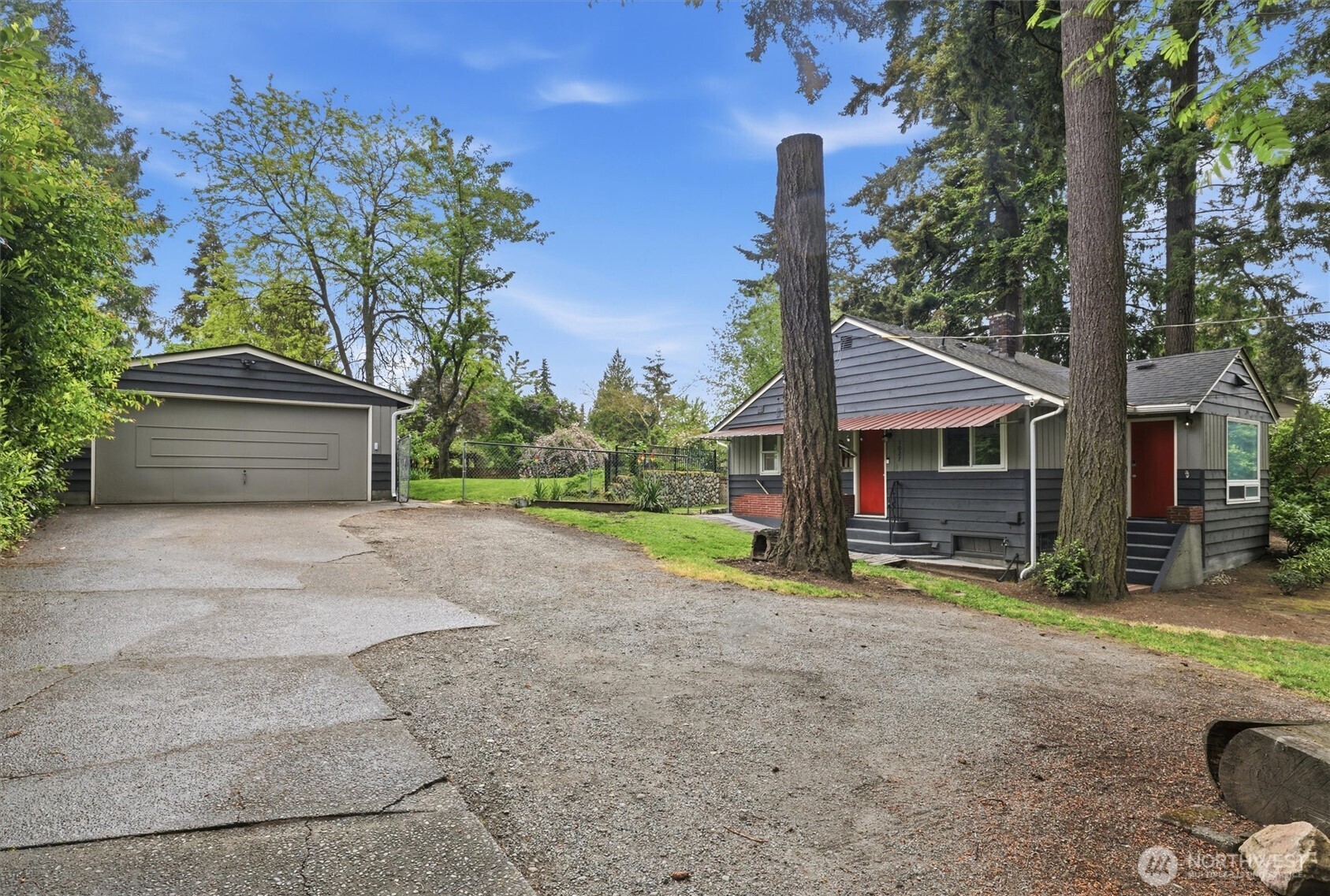 1027 S 124th Street Seattle WA 98168