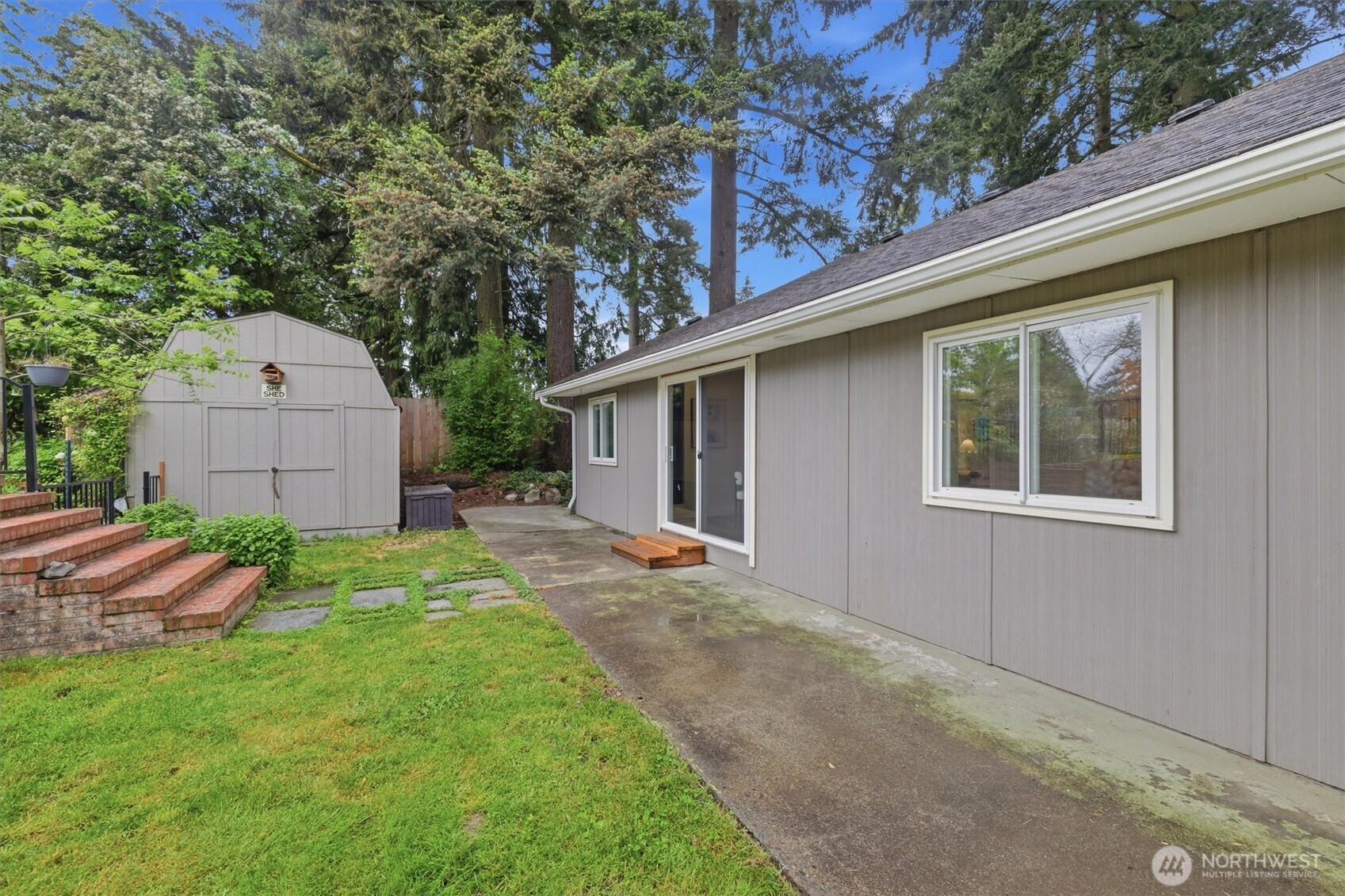 1027 S 124th Street Seattle WA 98168