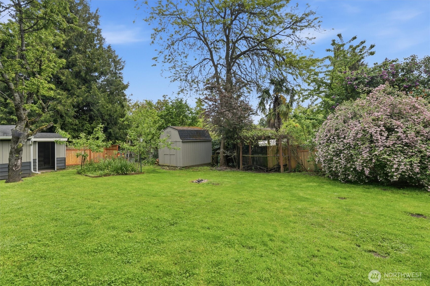 1027 S 124th Street Seattle WA 98168