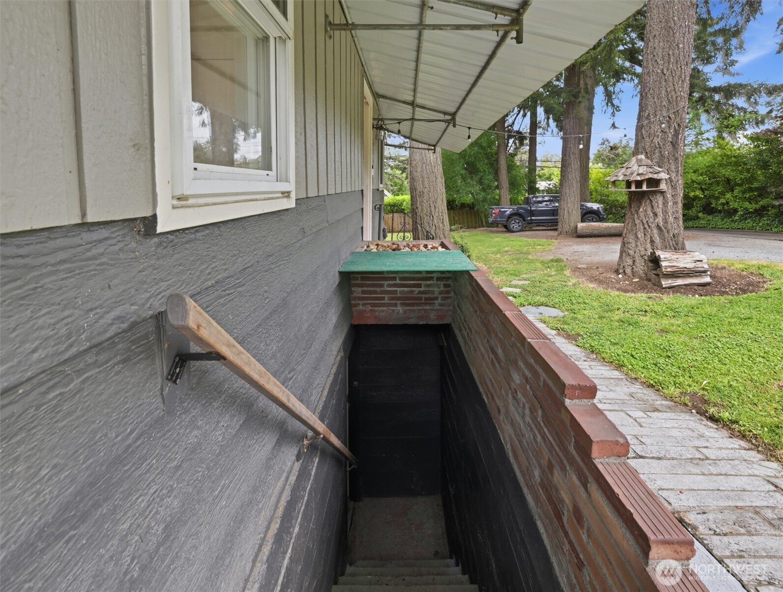 1027 S 124th Street Seattle WA 98168