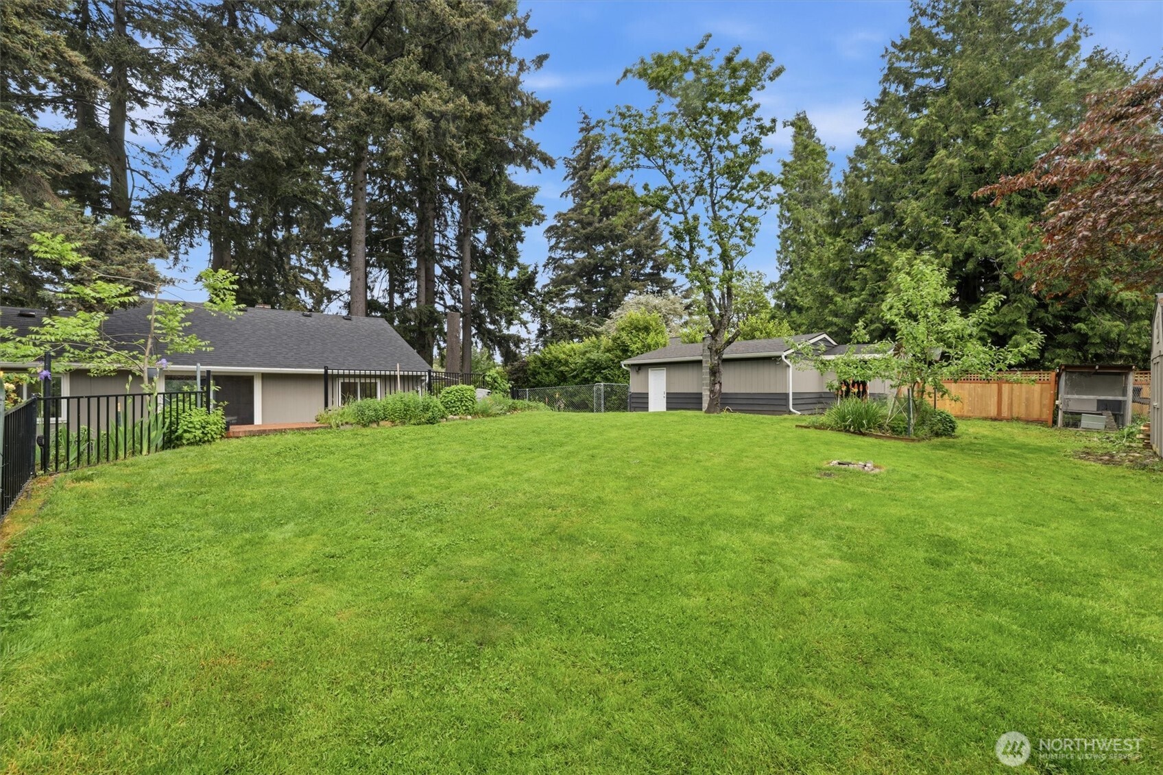 1027 S 124th Street Seattle WA 98168