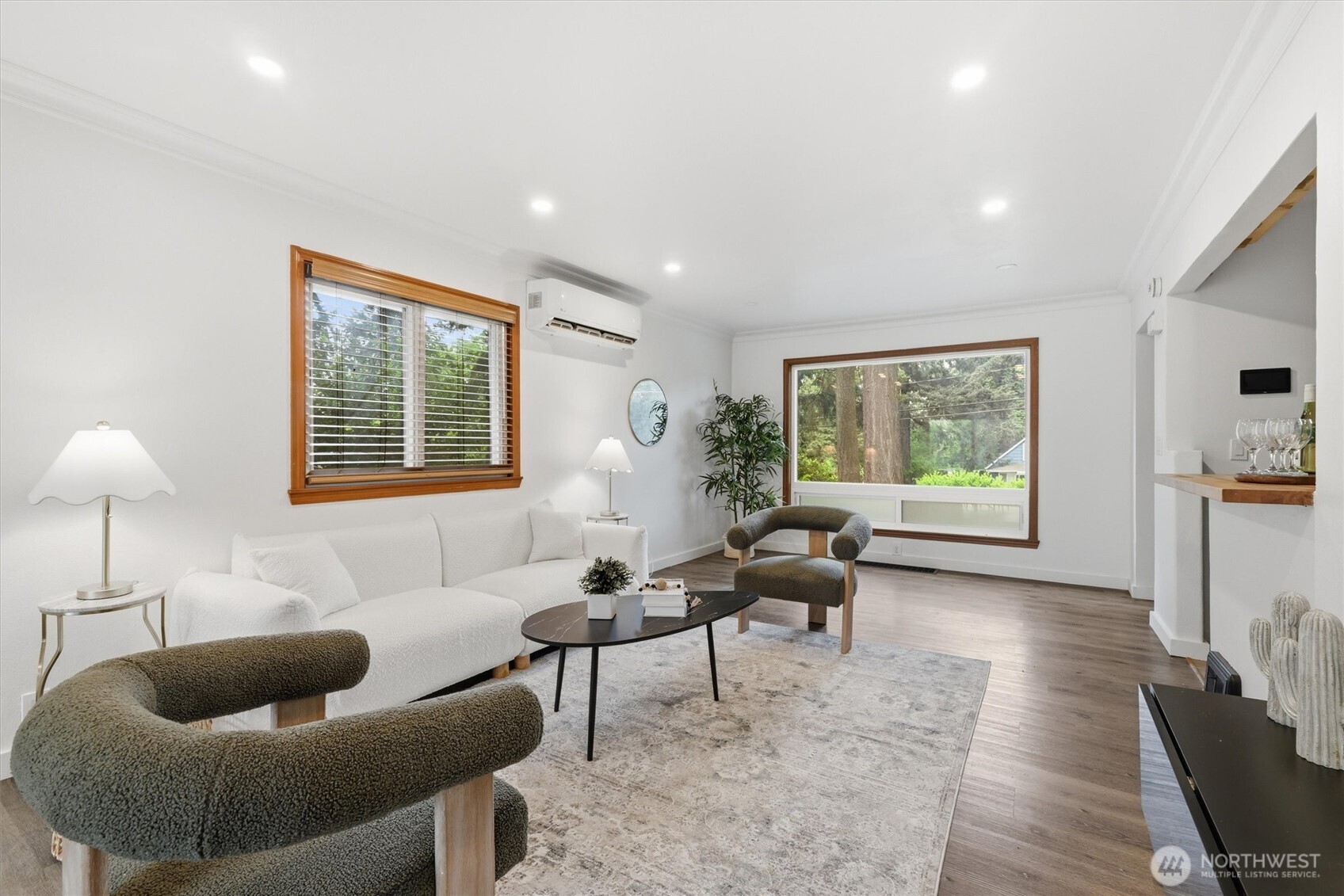 1027 S 124th Street Seattle WA 98168