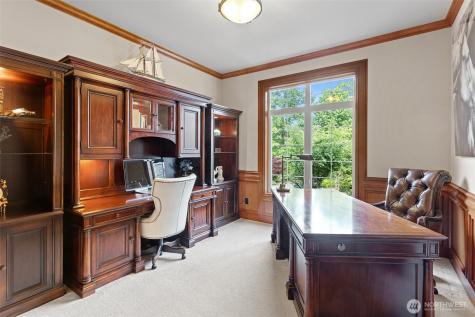 4569 162nd Lane SE Bellevue WA 98006