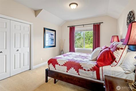 4569 162nd Lane SE Bellevue WA 98006