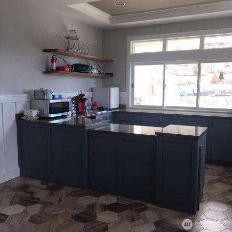 1350 W Woodin Avenue Chelan WA 98816