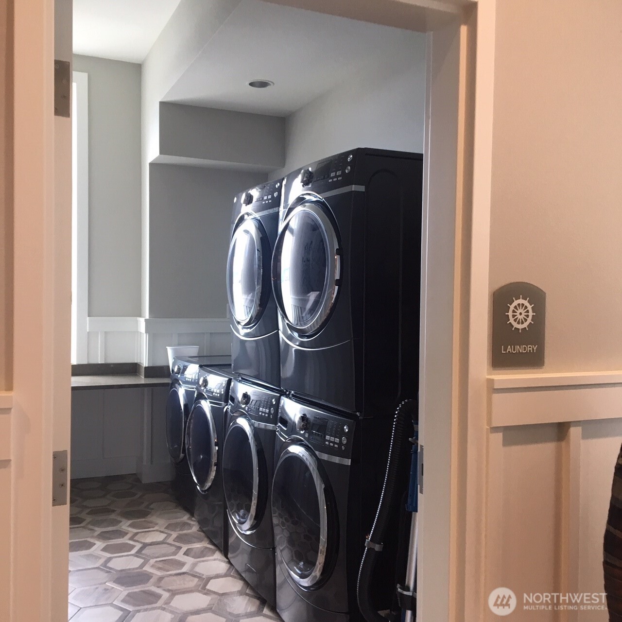 1350 W Woodin Avenue Chelan WA 98816
