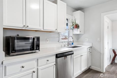 509 S 56th Street Tacoma WA 98408