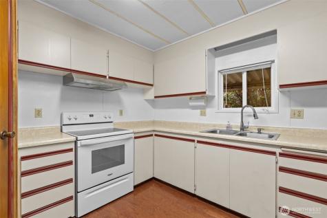 21911 SE 107th Place Kent WA 98031