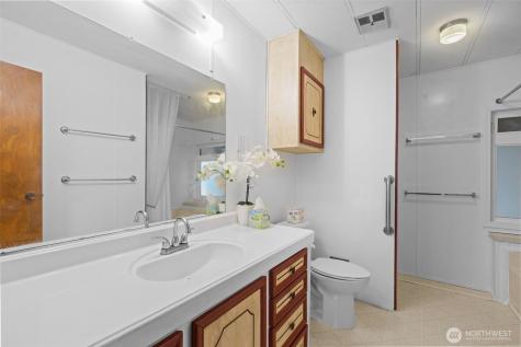 21911 SE 107th Place Kent WA 98031