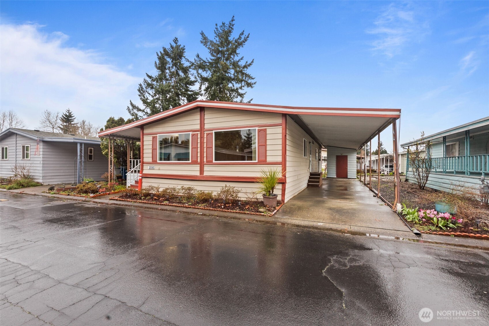 21911 SE 107th Place Kent WA 98031