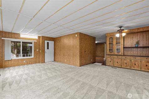 21911 SE 107th Place Kent WA 98031
