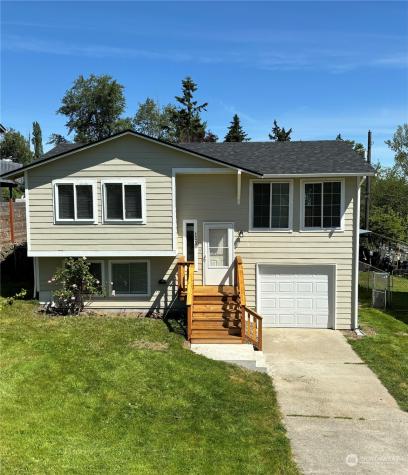 1123 E 59th Street Tacoma WA 98404