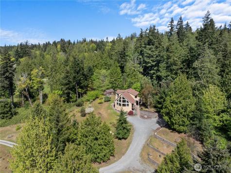2131 Wagner Road Camano Island WA 98282