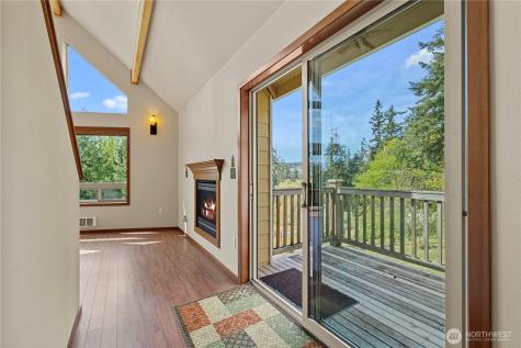 2131 Wagner Road Camano Island WA 98282