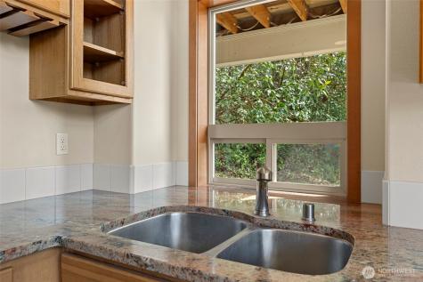 2131 Wagner Road Camano Island WA 98282