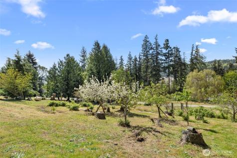 2131 Wagner Road Camano Island WA 98282
