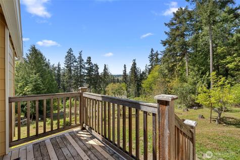 2131 Wagner Road Camano Island WA 98282