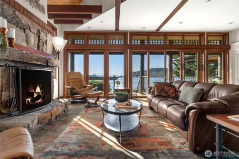 1121 Irene Place NE Bainbridge Island WA 98110